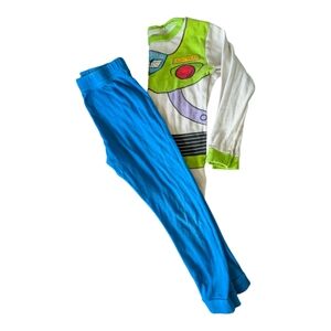 Kids Buzz Lightyear Pajama Set | size: 5T